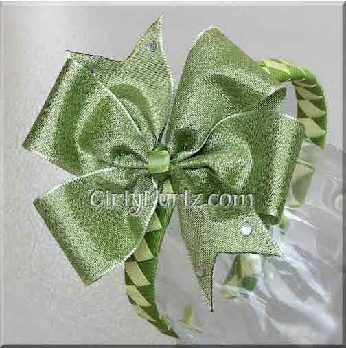 DIY ribbon princess clip with coordinating headband in New Orleans-inspired colors