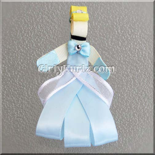 Create a Cinderella-inspired ribbon clip, boutique bow, and headband in this Glass Slipper Princess 3-in-1 tutorial. Join the waitlist now!
