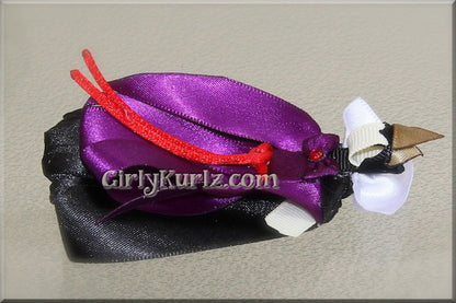 DIY poison queen hair clip tutorial – handmade villain-inspired ribbon design in purple and black